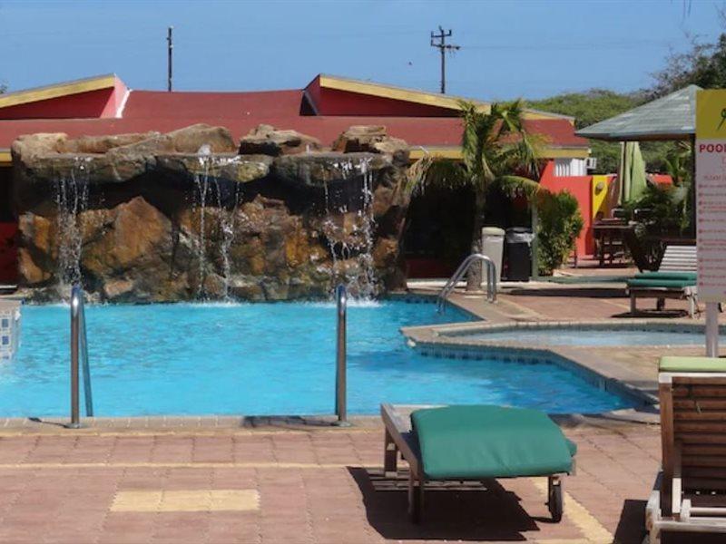 Del Rey Apartments Aruba Esterno foto