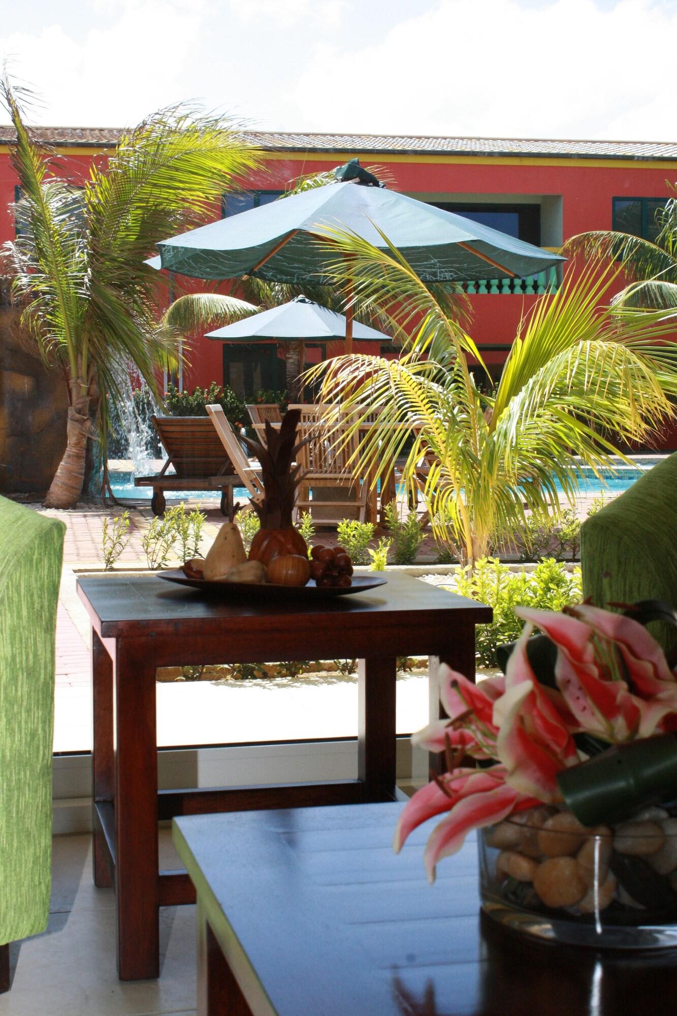Del Rey Apartments Aruba Esterno foto