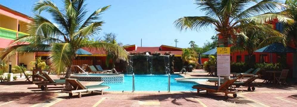 Del Rey Apartments Aruba Esterno foto